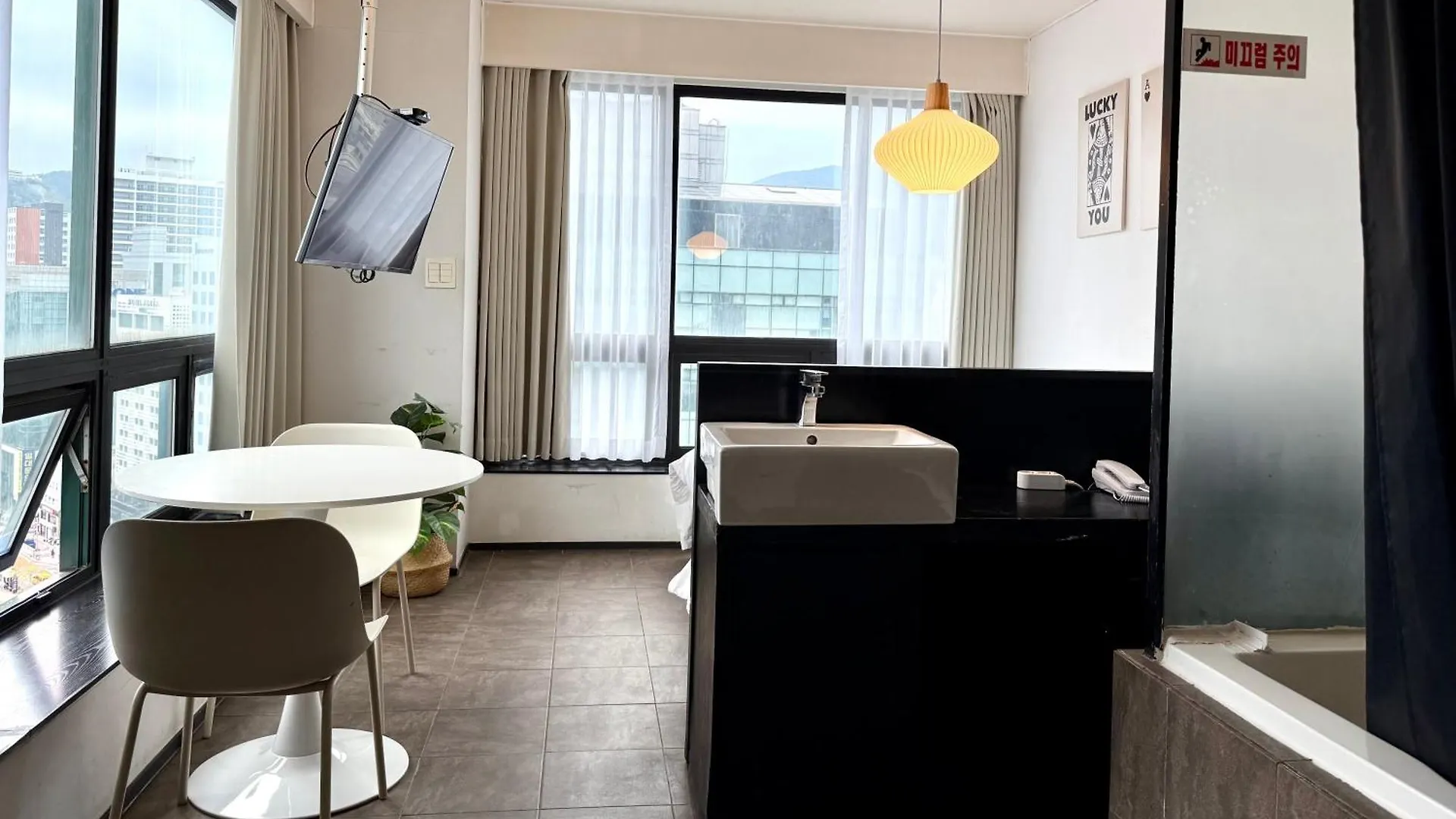 Mini Hotel May Nampo Busan