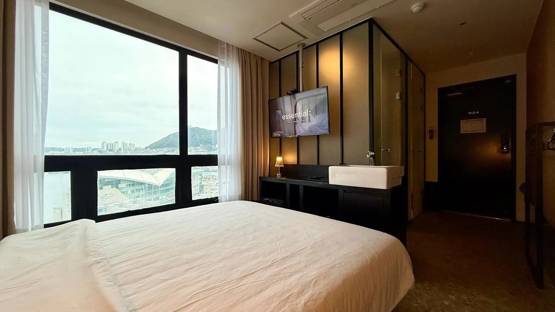 **  Mini Hotel May Nampo Busan South Korea