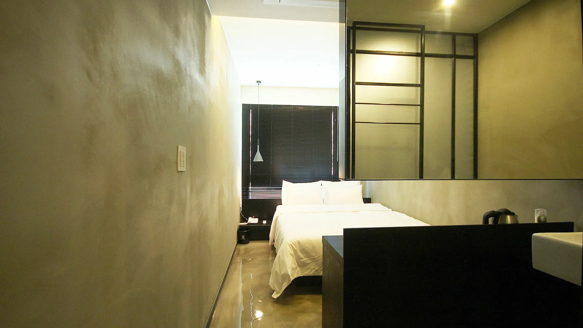 Mini Hotel May Nampo Busan 2*,  South Korea