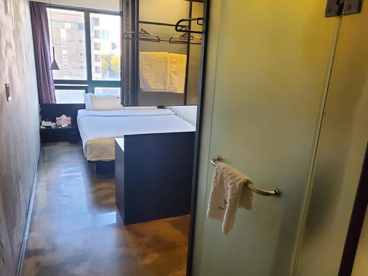 בוסאן Mini Hotel May Nampo 2*,